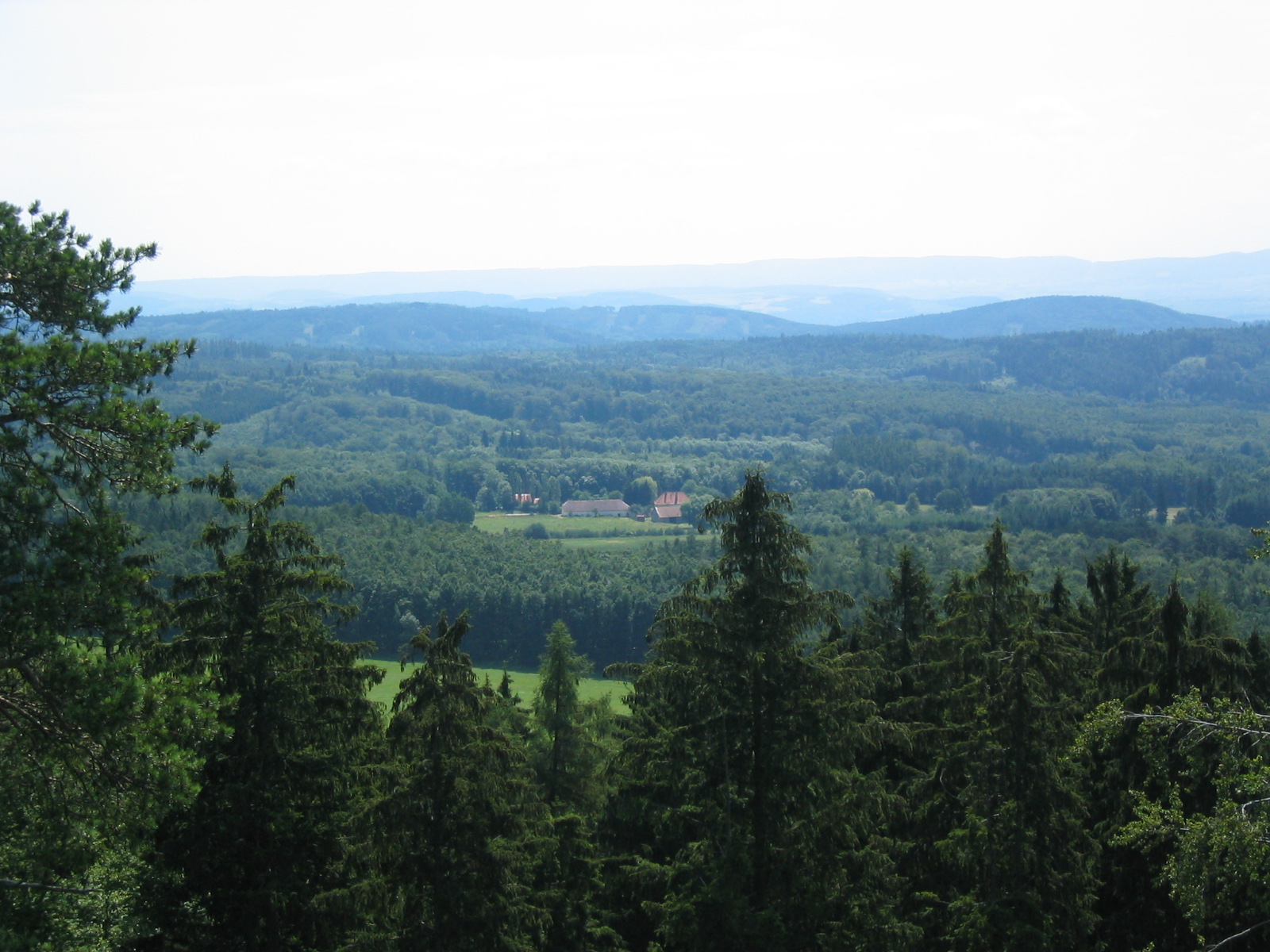 Krajina CHKO Křivoklátsko.